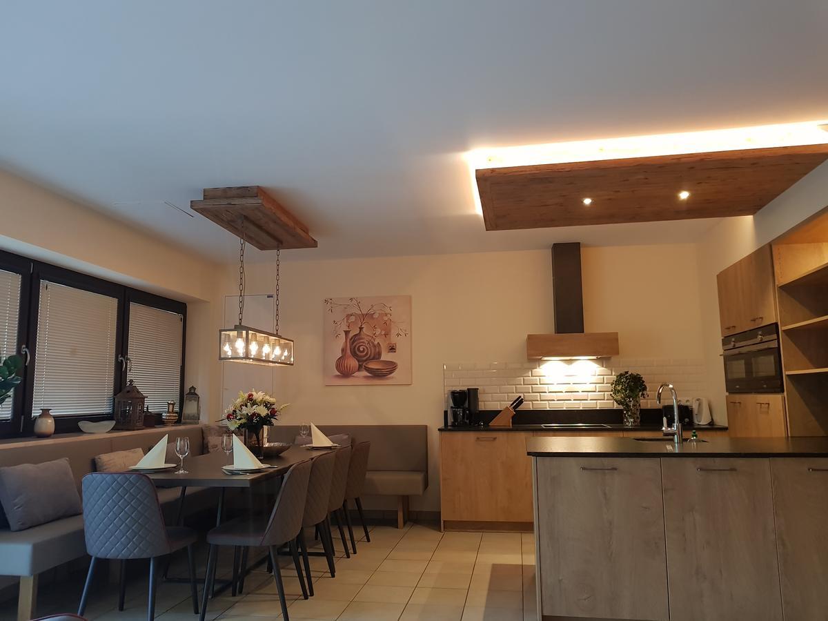 Exclusive Apartment Sylvie คาพรูน ภายนอก รูปภาพ